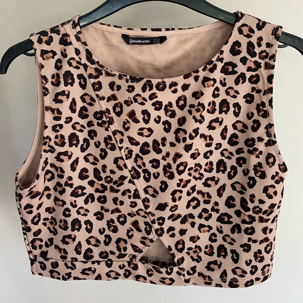 Stradivarius Crop Top